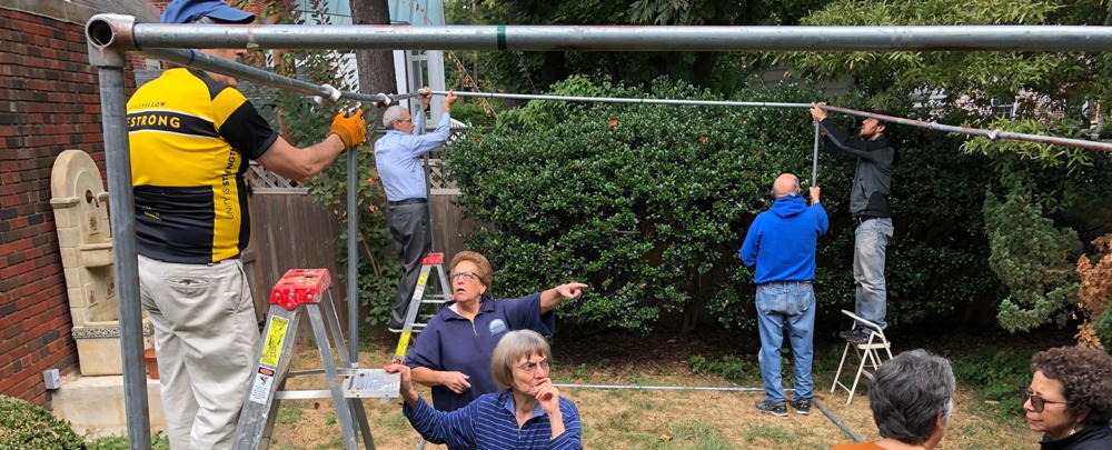 Building the Fabrangen Sukkah - 5780/2019